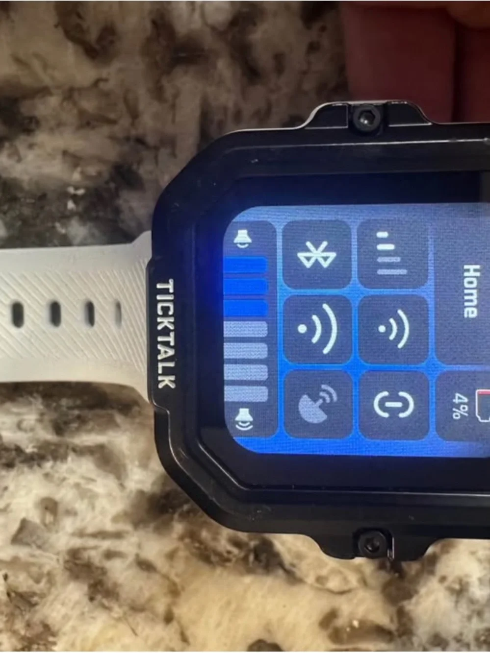 Kids Smartwatch in White -